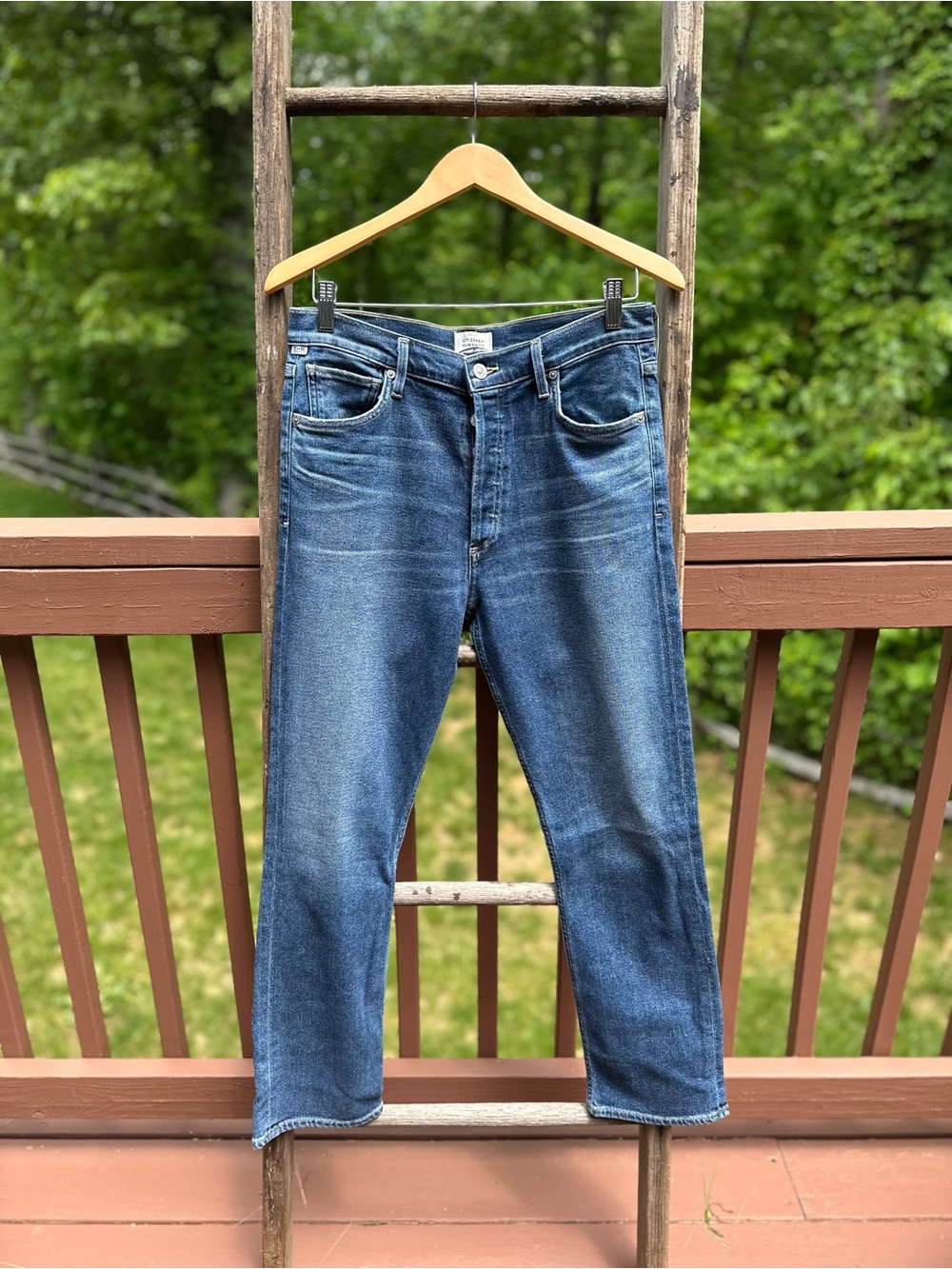 Citizens Of Humanity Women's Boyfriend Jeans in Mid Blue Wash - Charlotte